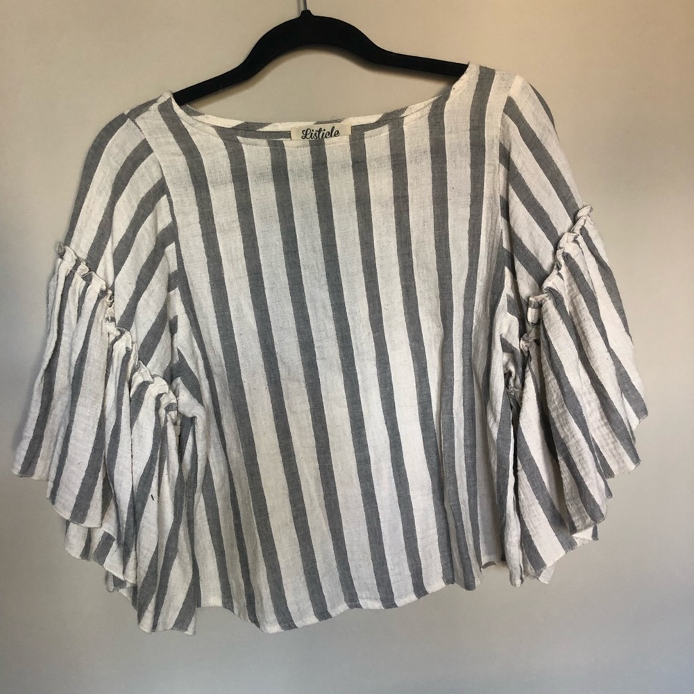 Flowy sleeve striped top